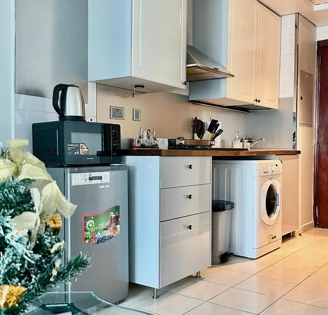 Luxury Studio With Balcony - Close To Metro & Marina Dubai