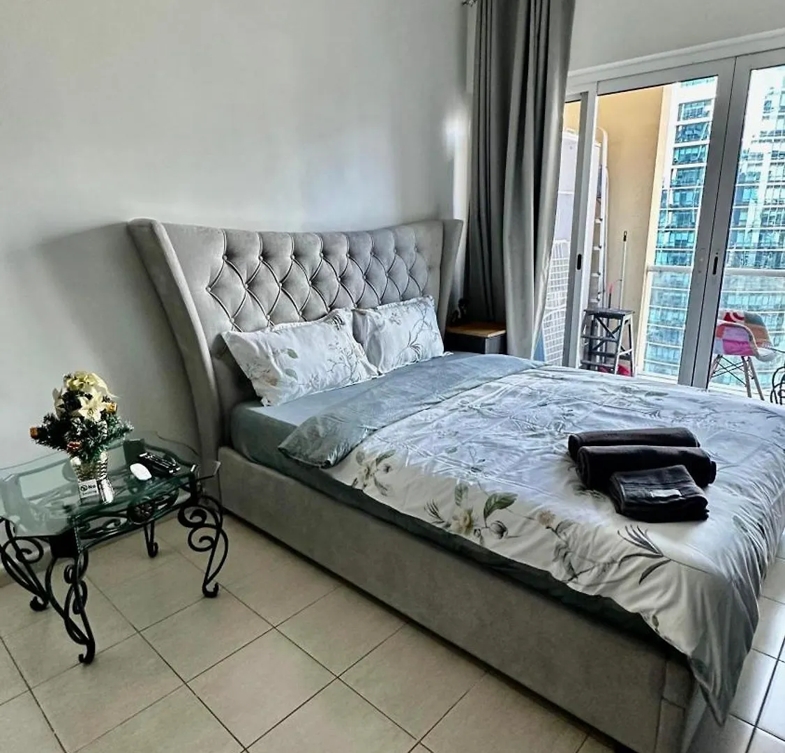 Luxury Studio With Balcony - Close To Metro & Marina Dubai United Arab Emirates