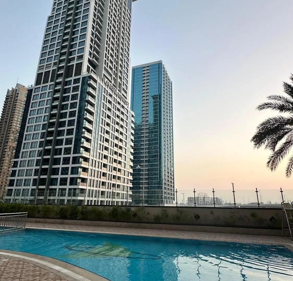 Luxury Studio With Balcony - Close To Metro & Marina Dubai United Arab Emirates